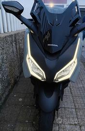 HONDA FORZA 125