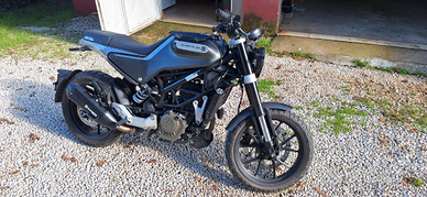 Husqvarna svartpilen 125