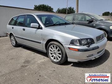 VOLVO V40 SW 645 2.0 136CV 95-04 Ricambi