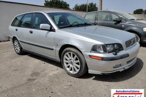 VOLVO V40 SW 645 2.0 136CV 95-04 Ricambi