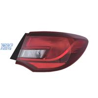 FANALE DESTRO PER OPEL ASTRA J SEDAN 12- BIANCO RO