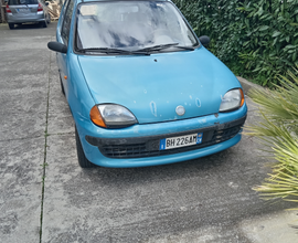 Fiat 600 anno 2000