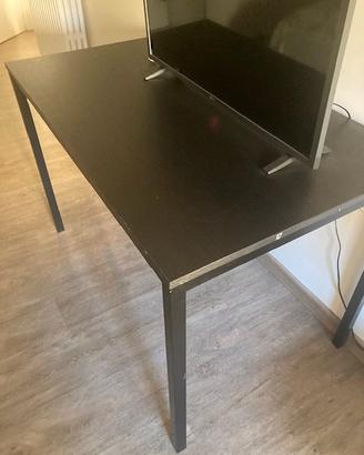 Tavolo ikea nero