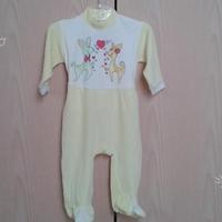 Nuova tutina ciniglia e nuova bavetta Natale