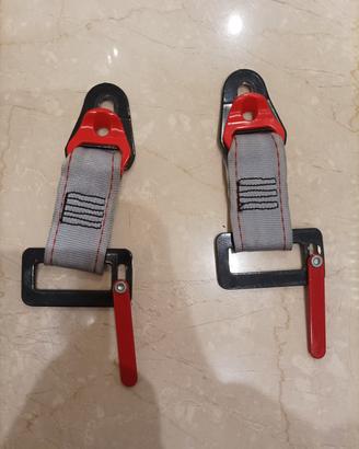 ganci attacchi auto per navicella