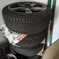 Gomme invernali BMW X1 E84 con cerchi