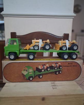 camion in latta vintage 