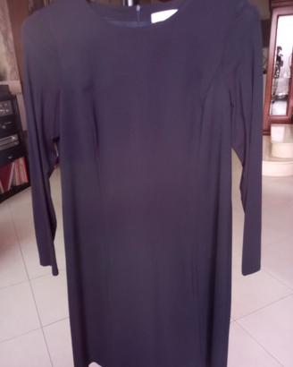 abito nero elegante donna 