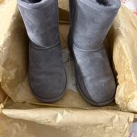 UGG SCARPONCINI