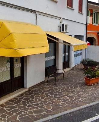 Tenda da sole ben tenuta