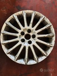 cerchi in lega da 16"  Alfa Romeo 