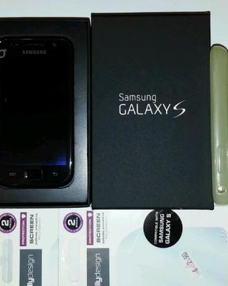 Samsung Galaxy S i9000 - 8GB (3 Batterie)
