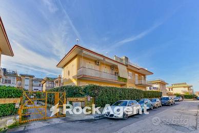 CIRCUMVALLAZIONE ESTERNA - AMPIO - TERRAZZO - BOX