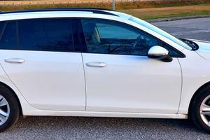 GOLF 8.5 VARIANT Seminuova, 1.5 Benz, 115 Cv, 85Kw