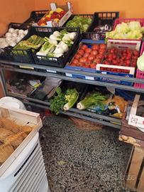 Espositori cassette frutta e verdura