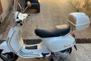 Vespa lx 150
