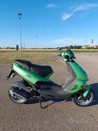 Aprilia sr 150 2t del 2004