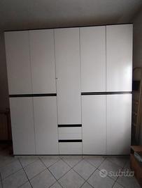 ARMADIO MODERNO