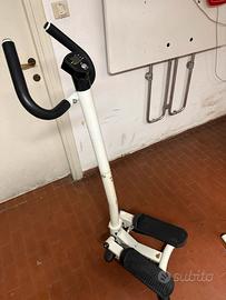 Stepper con manubrio