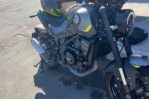 Benelli leoncino 250