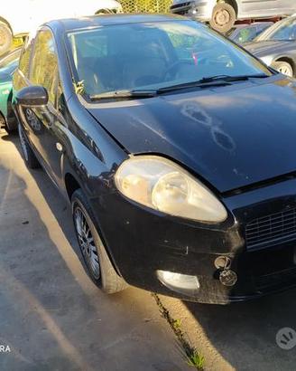 Ricambi Fiat Grande Punto anno2006 cil.1.4Benz70kw