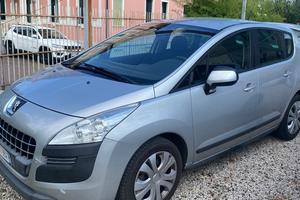 Peugeot 3008 1.6 HDi 110CV Tecno
