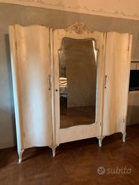 armadio in stile provenzale