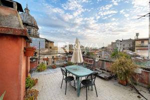 Appartamento di 100 m² con 3 locali a Roma