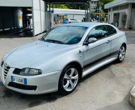 ALFA ROMEO GT 1.9 JTDm