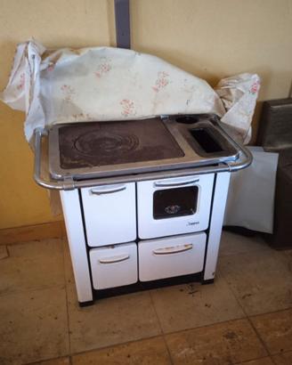 Cucina a legna