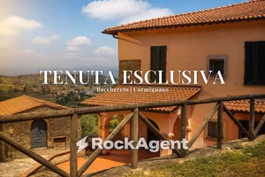 Villa di 440 m² con più di 5 locali a Carmignano