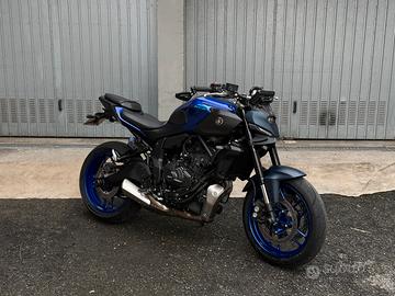 Yamaha mt 07 35kw full optional + accessori