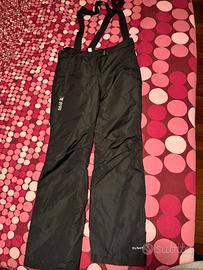 Pantaloni e giacca da neve donna