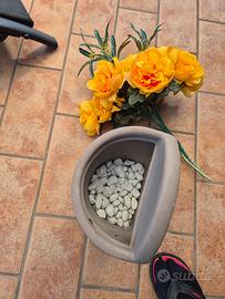 Fiori finti con vaso 