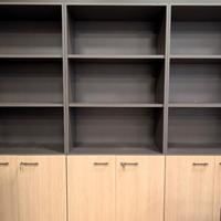 Mobile libreria alta ante cieche