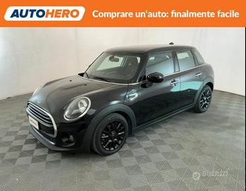 MINI Cooper 1.5 5 porte