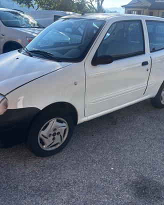 Fiat 600 1.1 Active