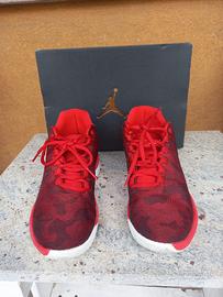 Jordan b fly outlet rosse