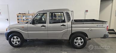 Pick up Mahindra 5 posti