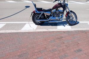 Harley Davidson 1200 sportster seventy two