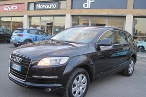 Audi Q7 3.0 V6 TDI 233CV quattro tiptronic
