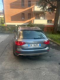 Audi A4 Allroad 2.0 TDI  2011