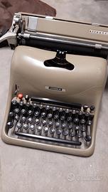 macchina da scrivere Olivetti anni '50