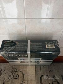 Televisore amstrad T725