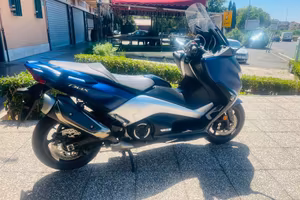 YAMAHA T Max 530 DX TUTTO INCLUSO ANCHE PASSAGGI