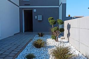 Tricamere con giardino