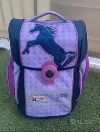 Zaino scuola ergonomico McNeill Stormy Cavallo