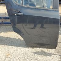 Opel Agila B /Suzuki Splash porta posteriore dx