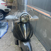 Piaggio Beverly 250