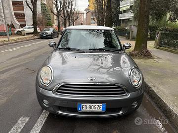 MINI One 1.4 benzina – 77.425 km – Clima, fari LED